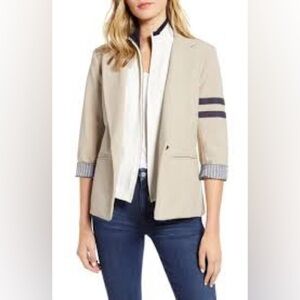 NWT Bailey 44 Emerson with Detachable Dickie Blazer Sz 6